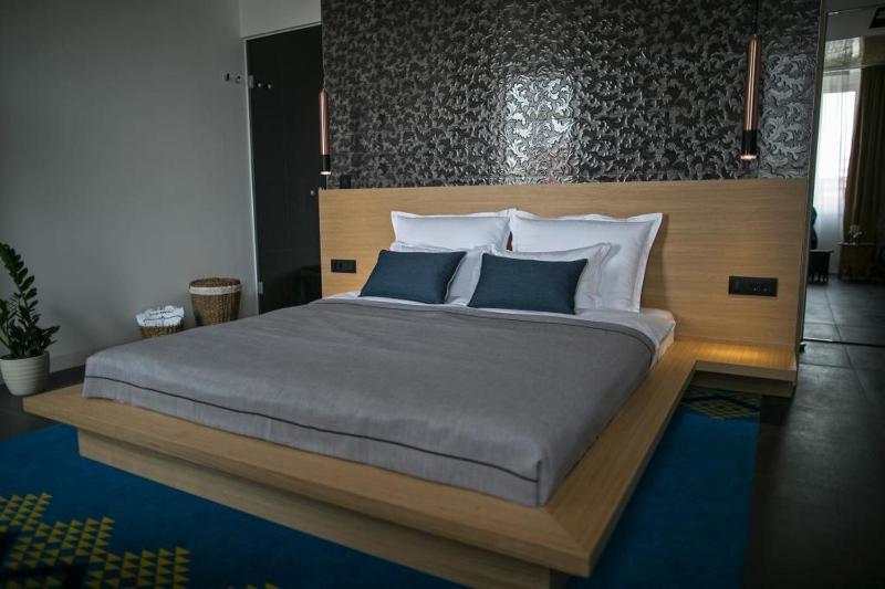 Comfort Double Room with City View image 3