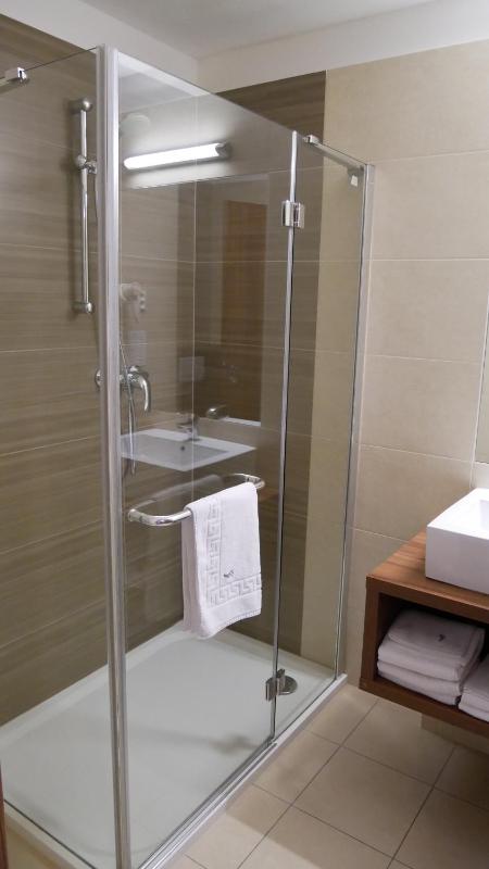 Suite with Free Minibar image 3