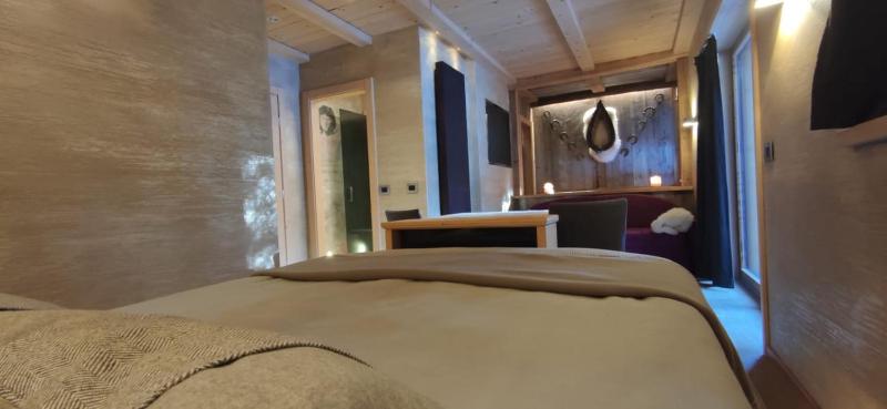 Suite with Mountain View image 2