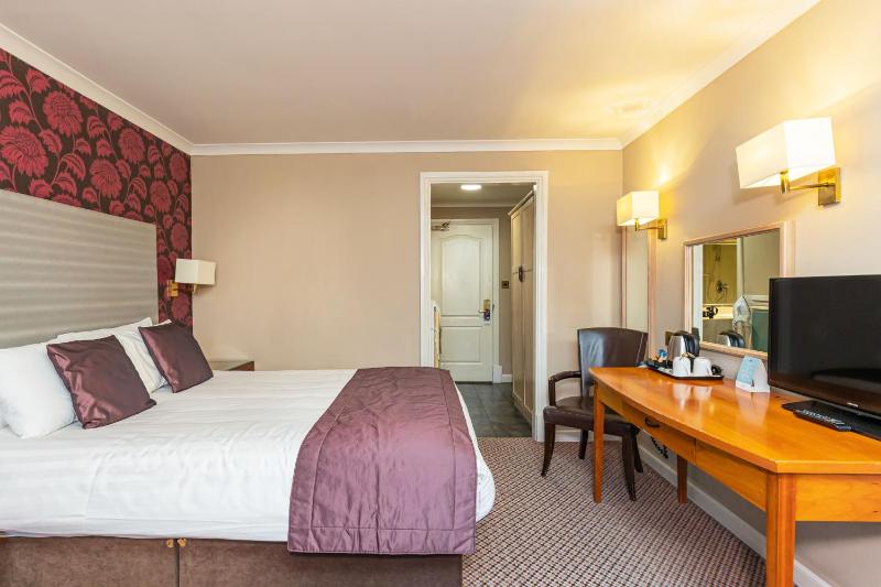 Privilege Double Room image 4