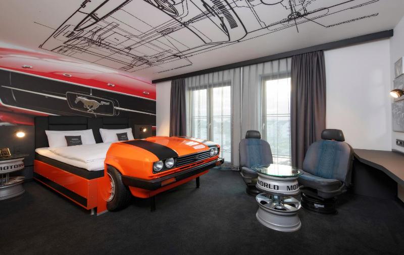 Theme room image 1