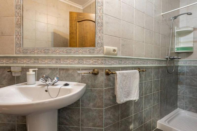 Apartamento Bolonia Luz B - image 17