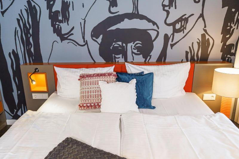 Superior Double Room image 4