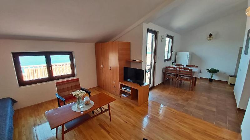 Apartment Roscic - image 25