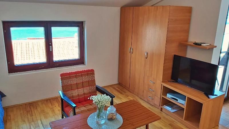 Apartment Roscic - image 19