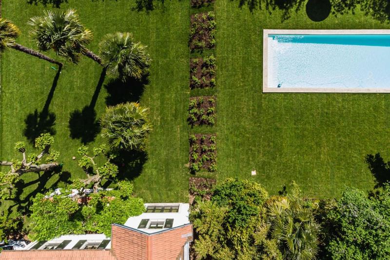 JOY Architect's villa with heated swimming pool and garden in Biarritz - image 41