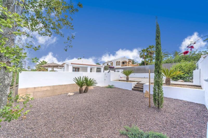 Two-Bedroom Villa image 3