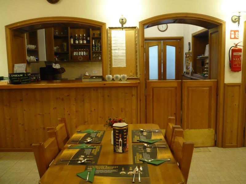 Double or Twin Room image 3