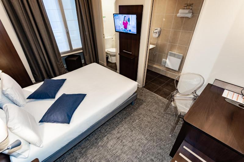 Superior Double Room image 4