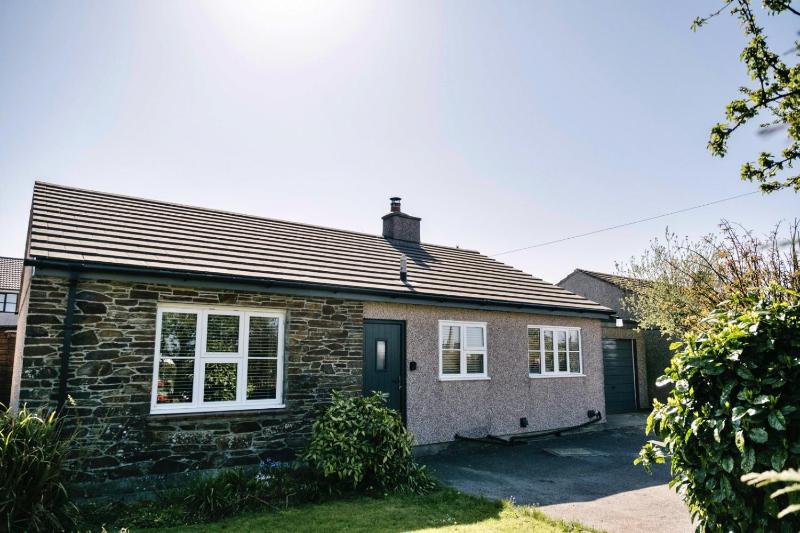 Two-Bedroom House image 2