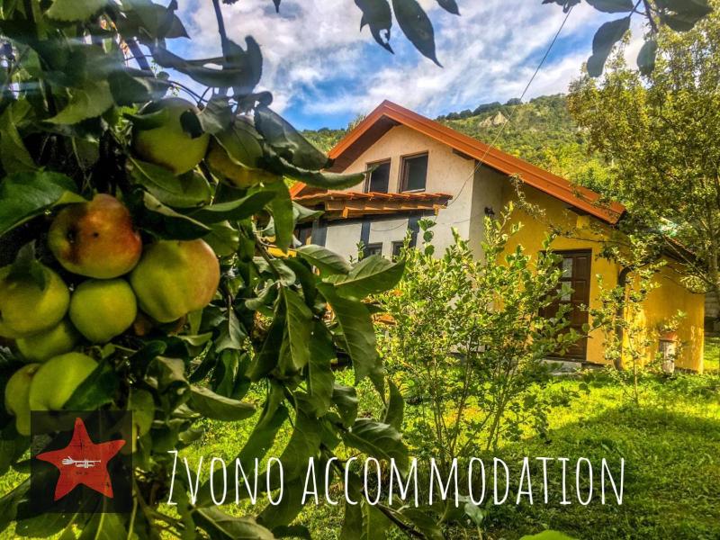 Quadruple Room with Terrace image 3