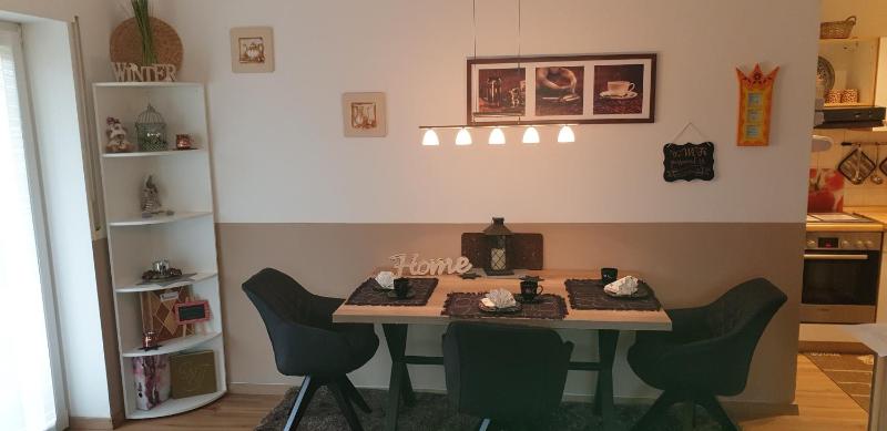 One-Bedroom Apartment image 1