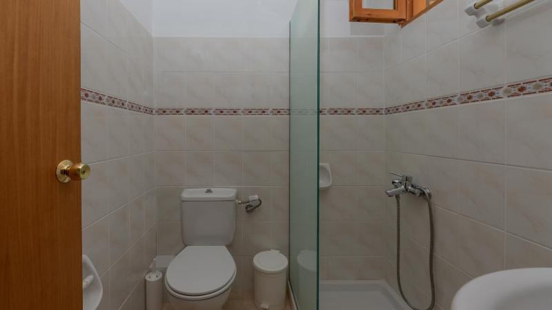 Double Room with Sea View image 2