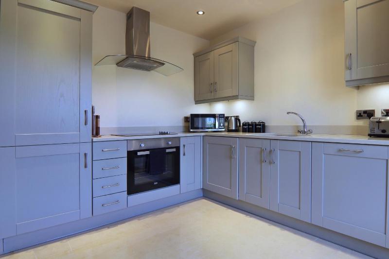 Two-Bedroom House image 3