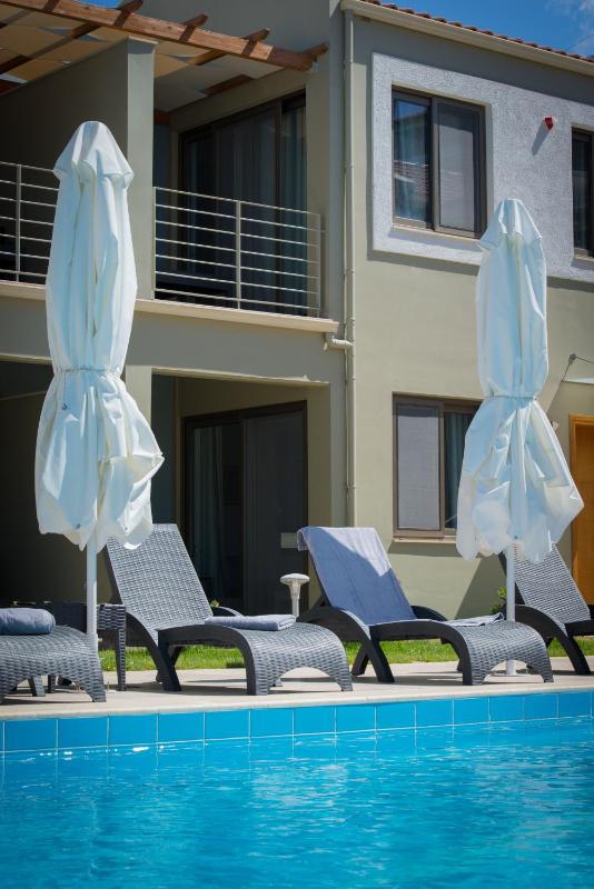 Mantinia Bay Hotel - image 11
