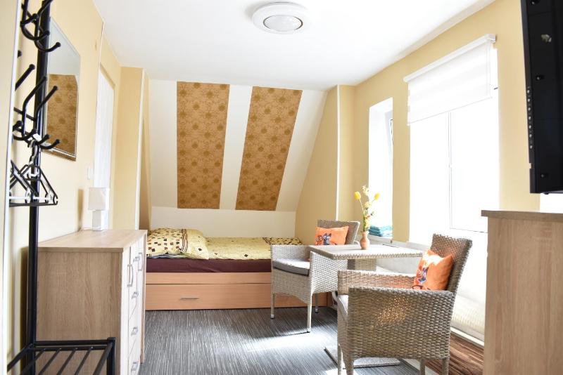 Double Room image 2