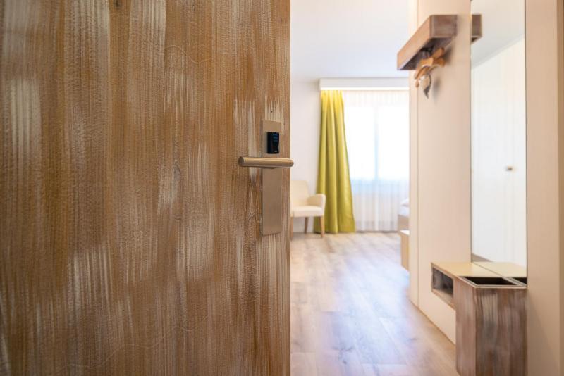 Double Room with Balcony or Terrace image 4