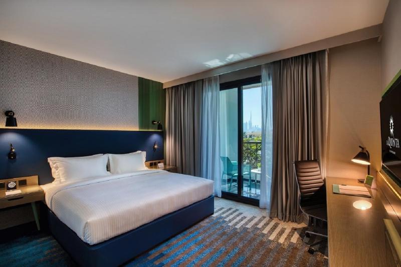 Deluxe Suite, Kitchenette, 1 King Bed image 1