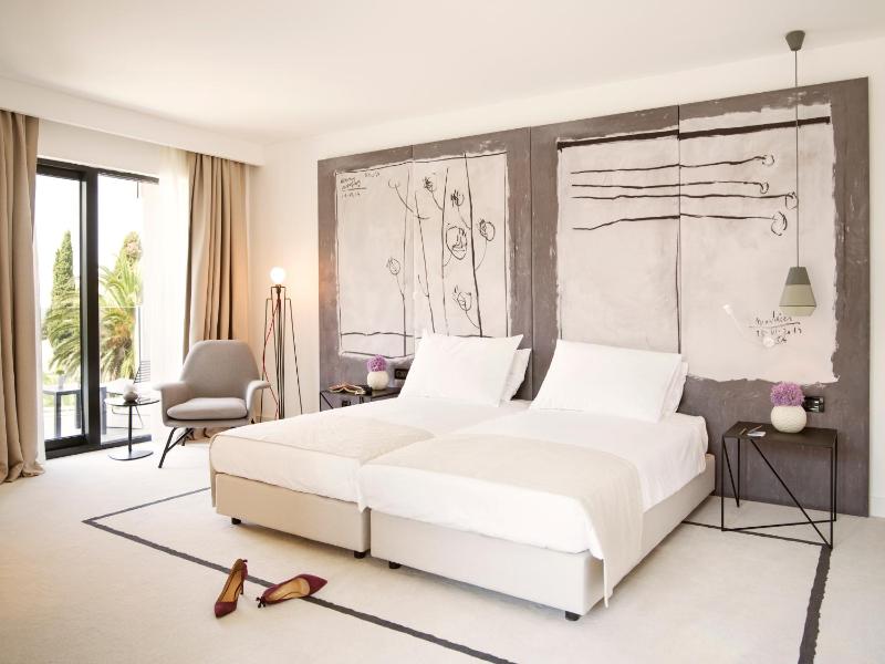 Premium Double Room with Balcony and Sea View