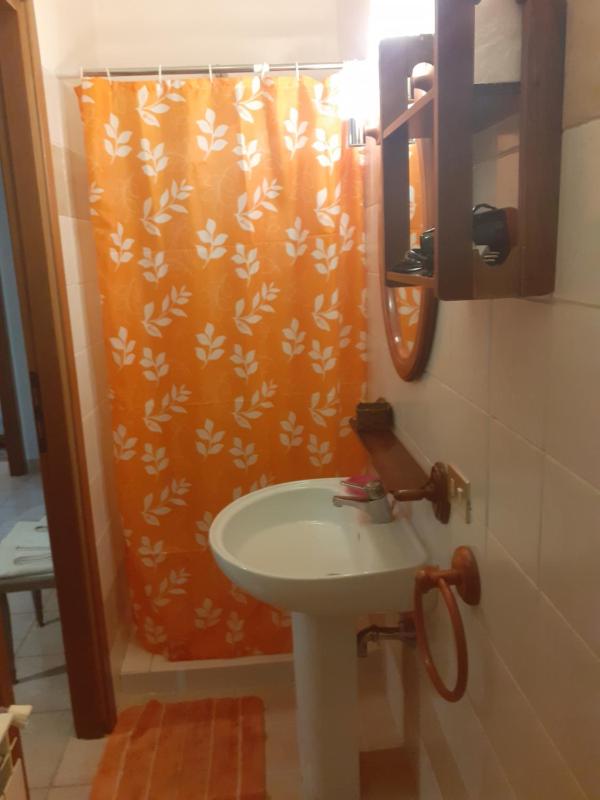 Double or Twin Room with Shower image 2