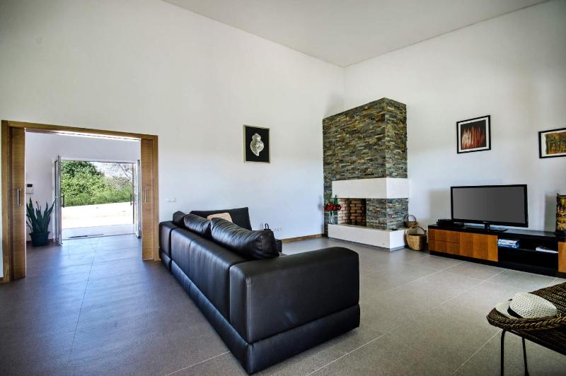 Villa Viana by Villa Plus - image 24