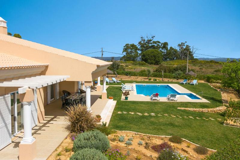 Villa Viana by Villa Plus - image 4