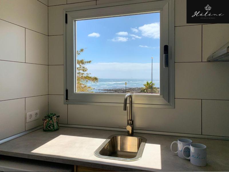 Apartment with Sea View image 4