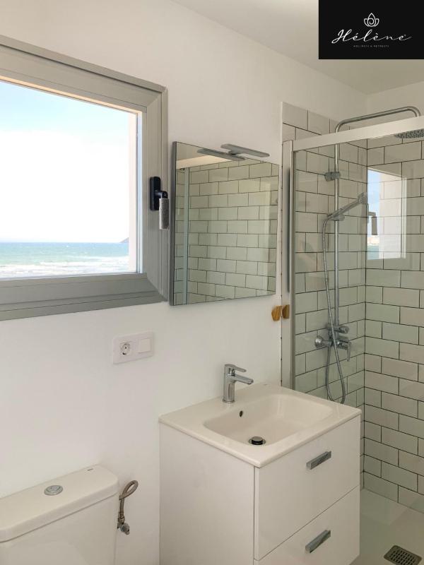 Apartment with Sea View image 3