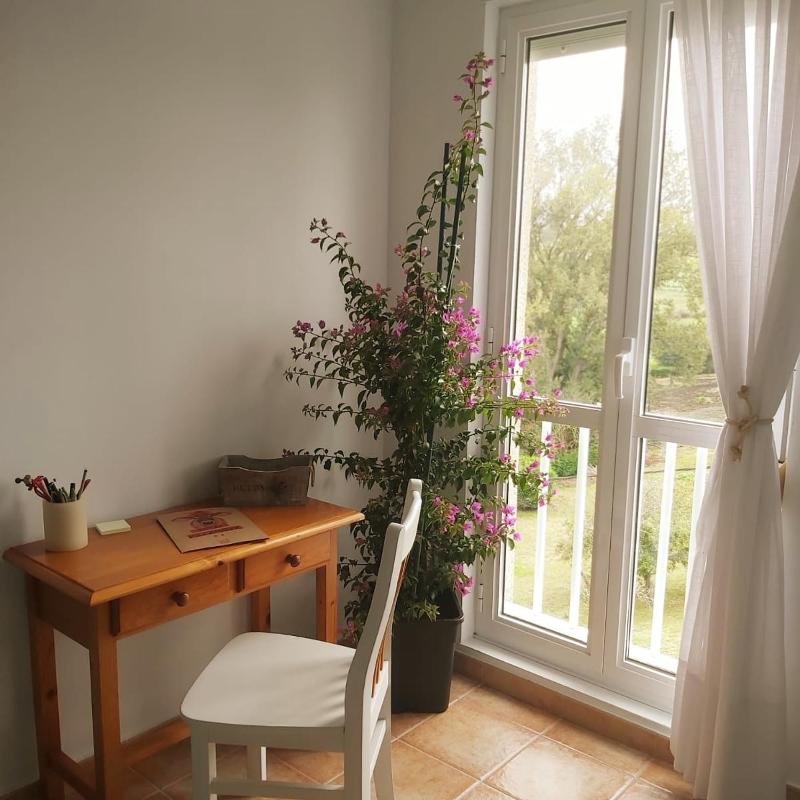 Double Room with Terrace with Extra Bed image 4