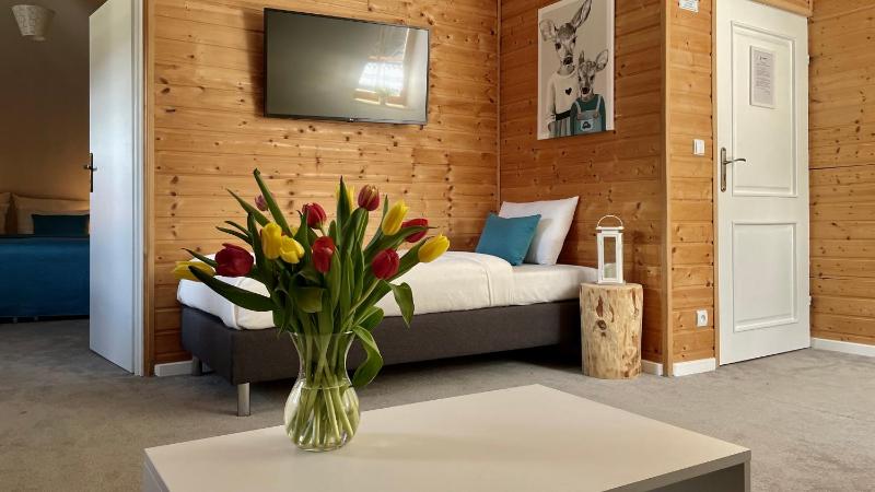 Studio Apartment image 3