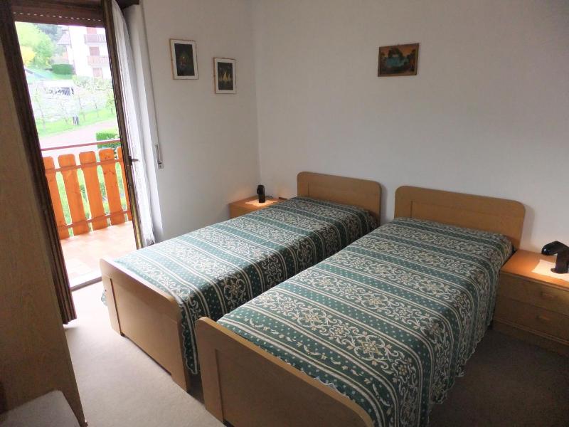 Three-Bedroom Apartment with Balcony image 3