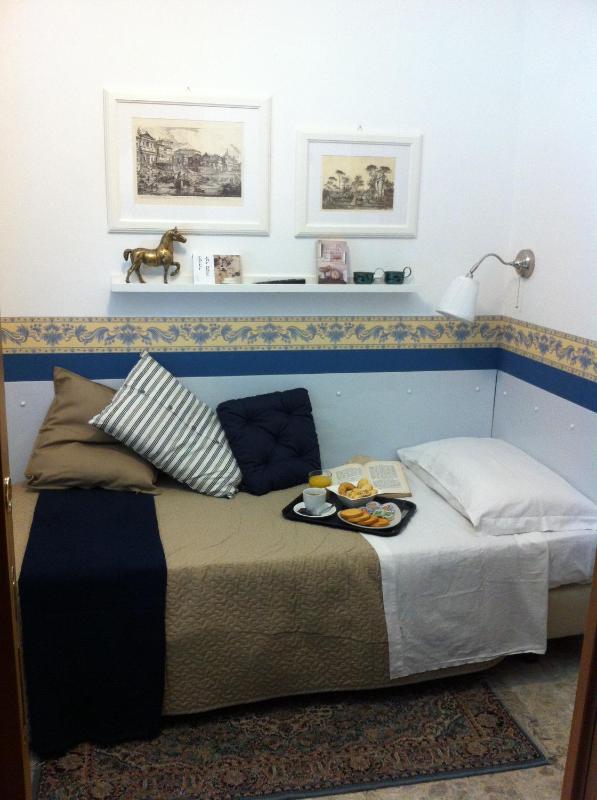 Single Room with Private Bathroom image 3