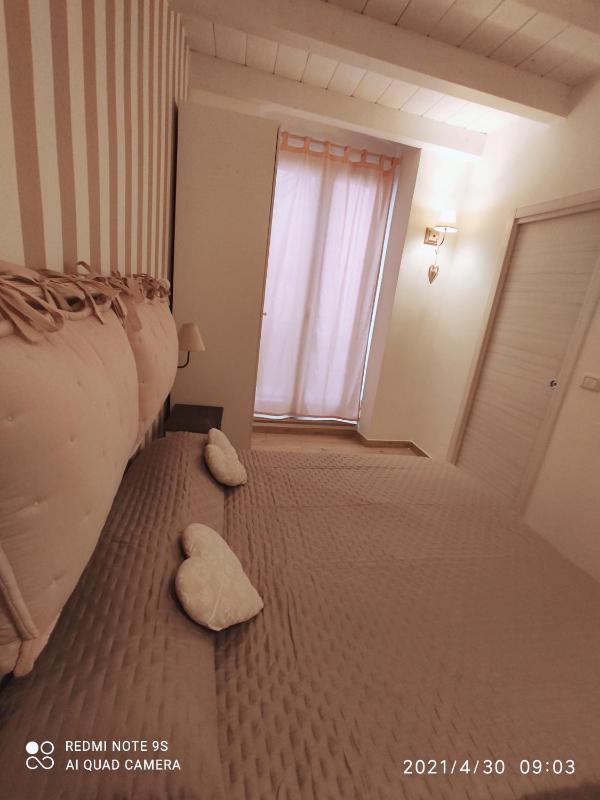 Double or Twin Room with Balcony image 4