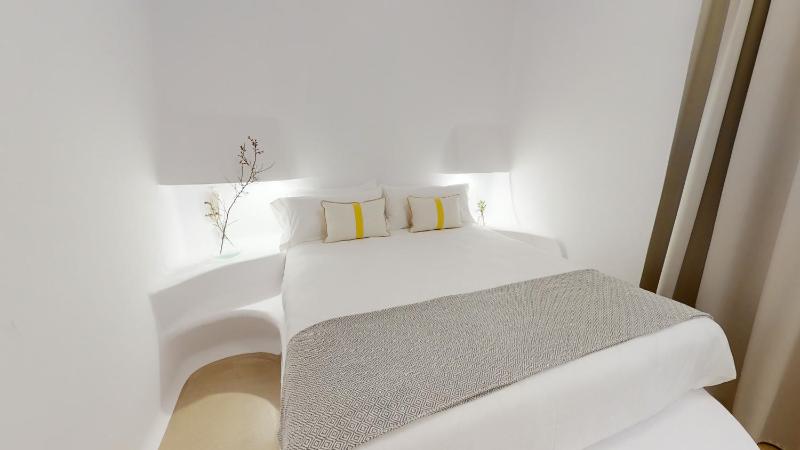 Standard Single Room image 3