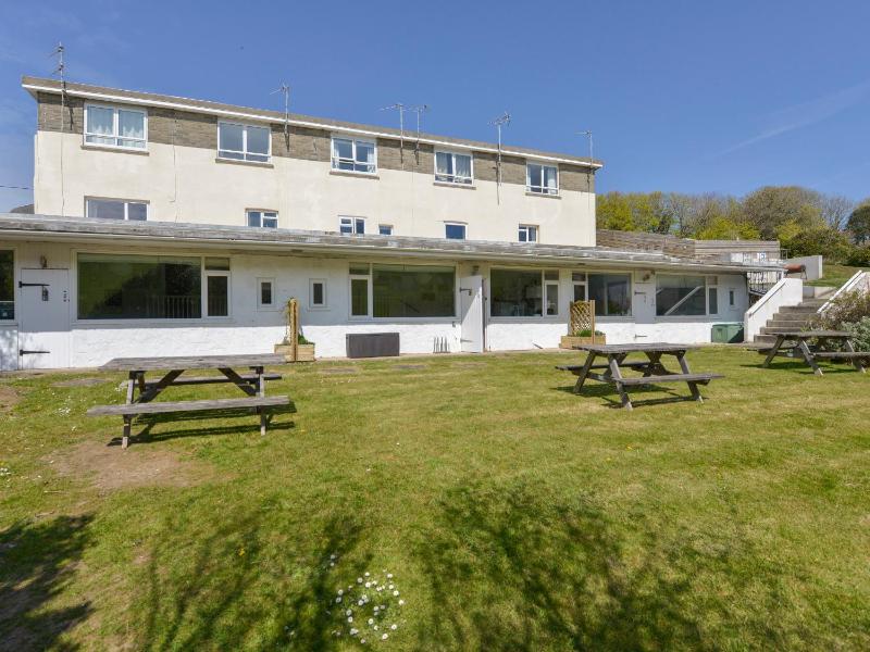 2 Brook Cottages - image 2