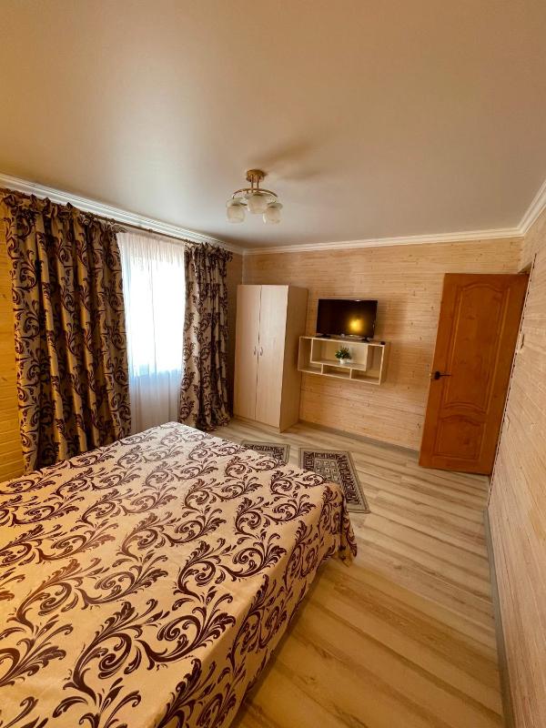 Quadruple Room with Balcony image 2