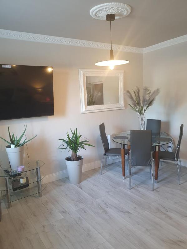 River View Apartment Suite - image 8