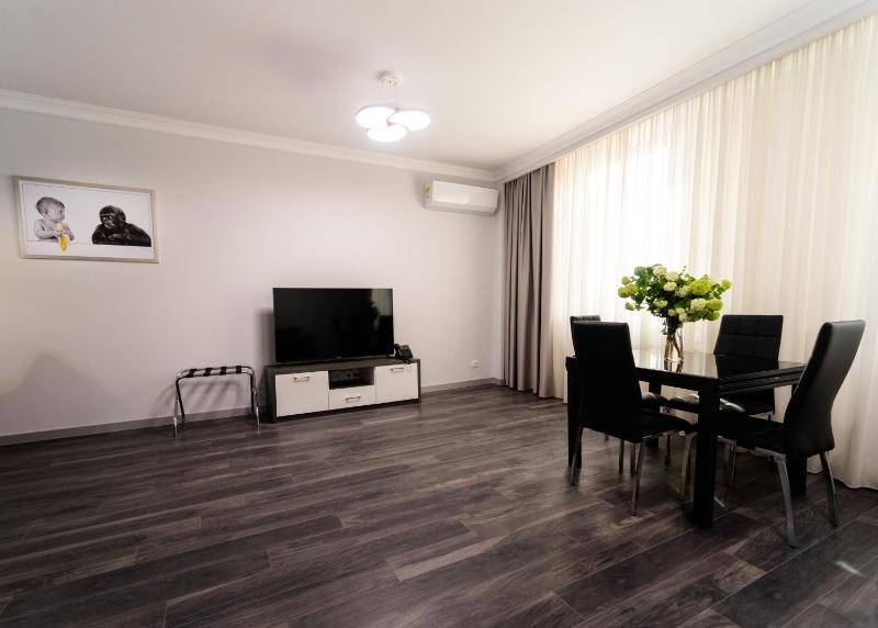 Suite image 4