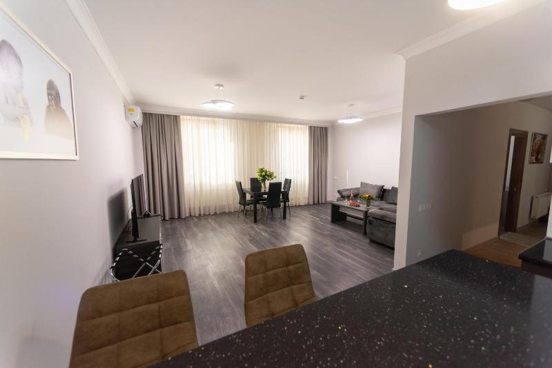 Suite image 2