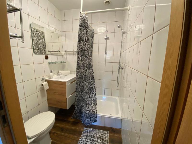 Double or Twin Room with Bathroom image 2