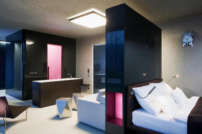 Junior Suite image 2