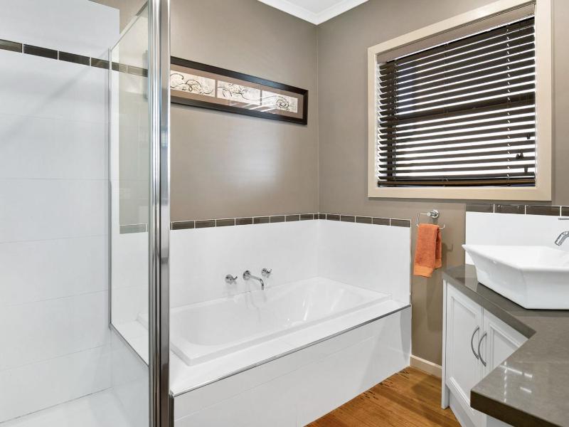 Broadwater by the Bay - image 7