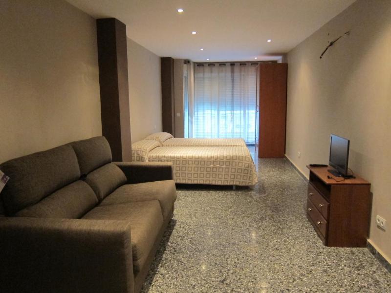 Apartamentos Abastos - image 2