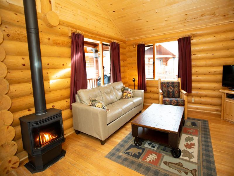 One-Bedroom House image 4