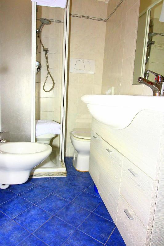 Superior Double Room with Terrace and Sea view  image 2