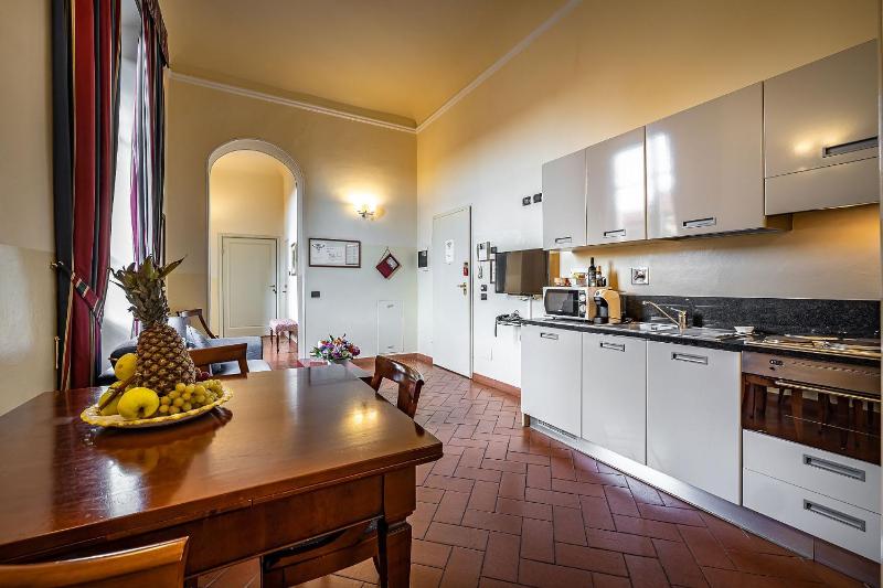 Two-Bedroom Apartment with Duomo View (2 Adults) image 1