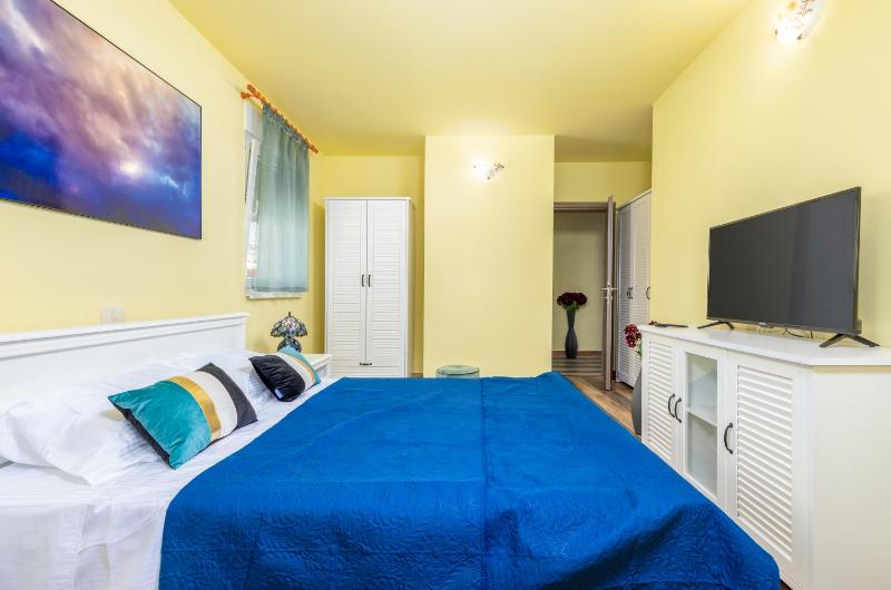 Apartmani Monte - image 32