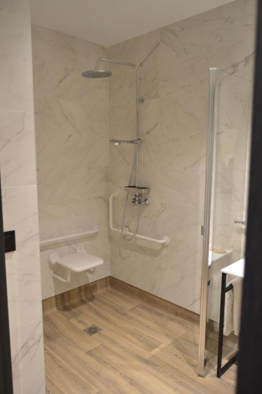 Double Room - Disability Access image 2