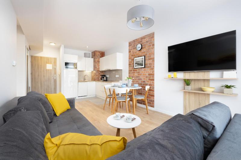Apartment with Balcony image 3