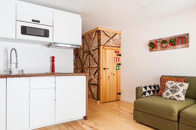 Lisbon Chillout Apartments - image 10